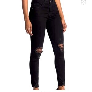 Joe’s Jeans Black Distressed High rise ankle